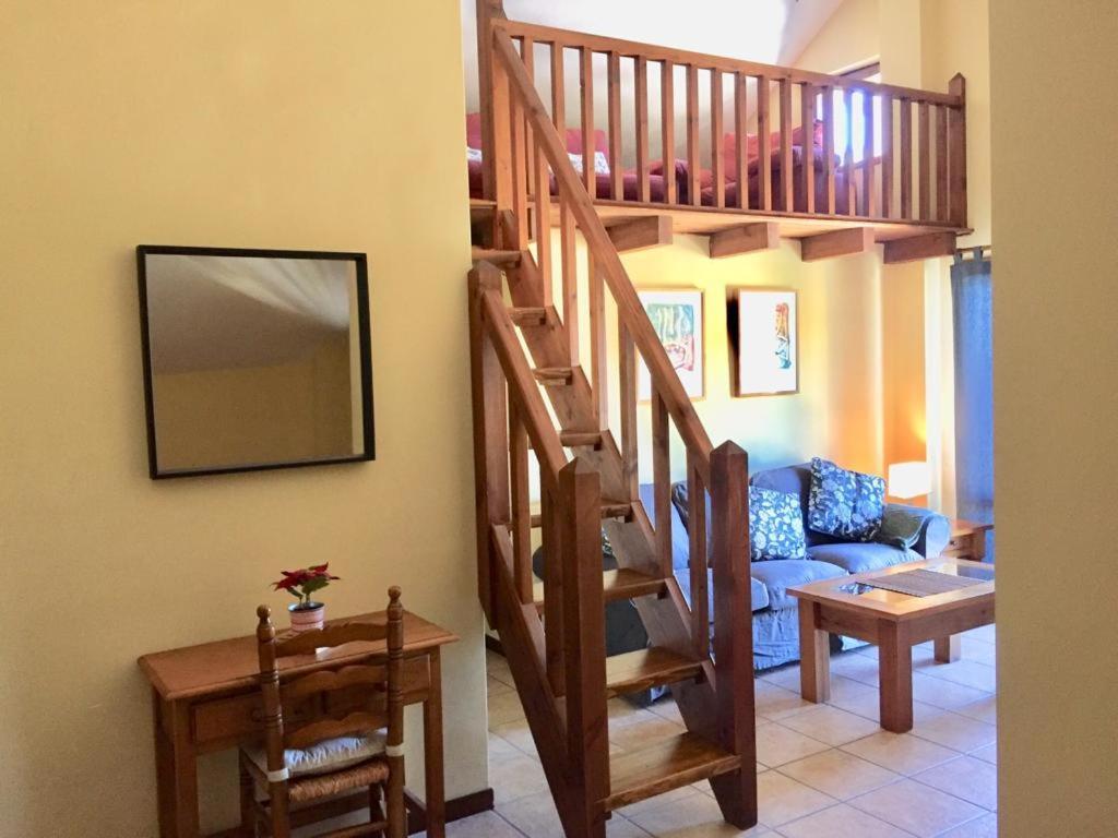 Apartamentos Turisticos San Juan De La Pena Santa Cruz de la Serós المظهر الخارجي الصورة
