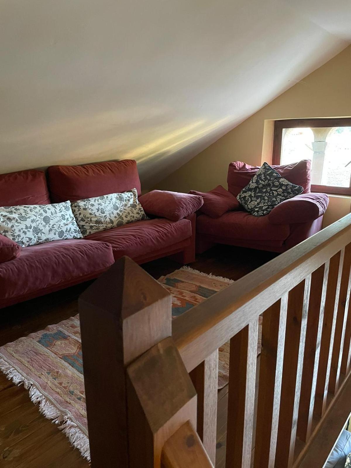 Apartamentos Turisticos San Juan De La Pena Santa Cruz de la Serós المظهر الخارجي الصورة